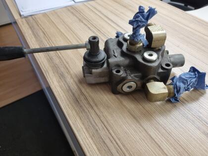 Walvoil SD5/1-P Monoblocksteuergerät