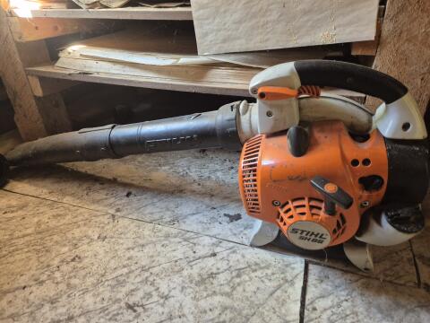 Laubgebläse Stihl SH86