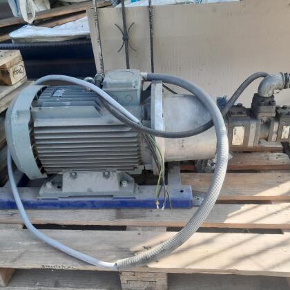E-Motor mit Hydraulikpumpe