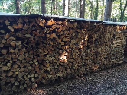 Brennholz zu verkaufen