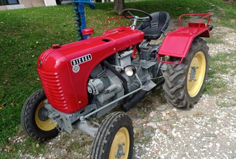 Steyr T84 Traktor