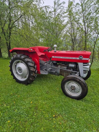 Massey Ferguson 135