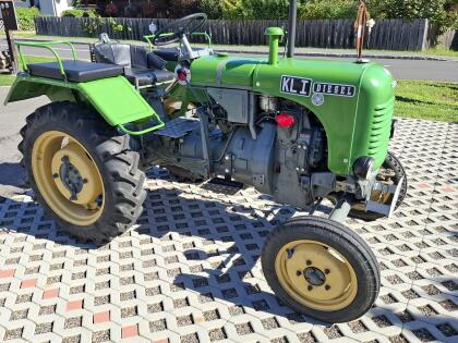 Steyr T 80 mit Schnellgang und Winkelgetriebe