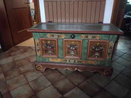 Verkaufe Voglauer Bauerntruhe