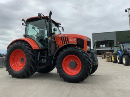 2017 Kubota M7151 Premium KVT