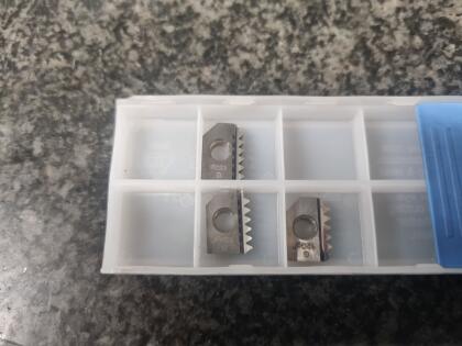 Wendeschneidplatten zum Gewinde-Fräsen