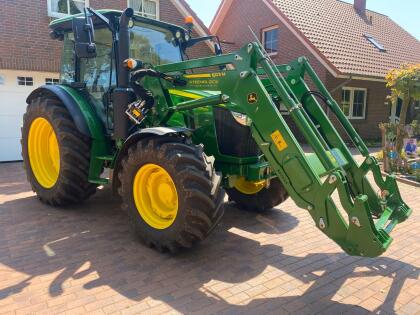 John Deere 5100M