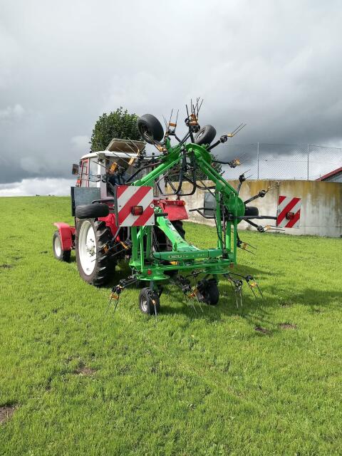 Kreiselheuer Heuwender Zetter Deutz