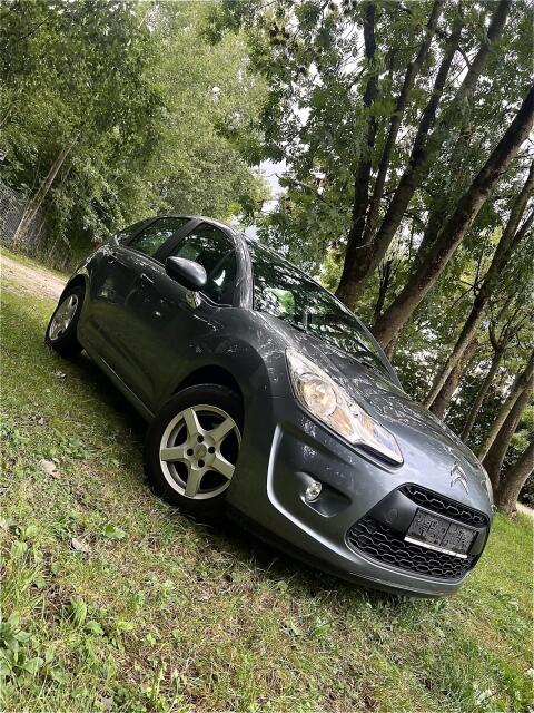 Citroën C3 1.4 Benziner mit Pickerl ganz neu