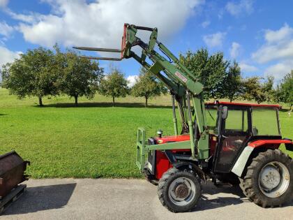 Traktor mit Frontlader Massey Ferguson 254