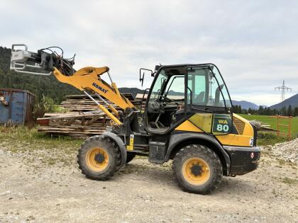 Radlader Komatsu WA 80