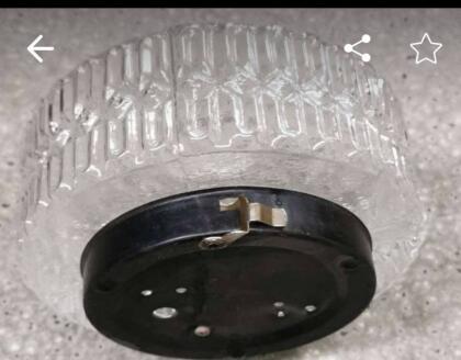 Wand- oder Deckenlampe