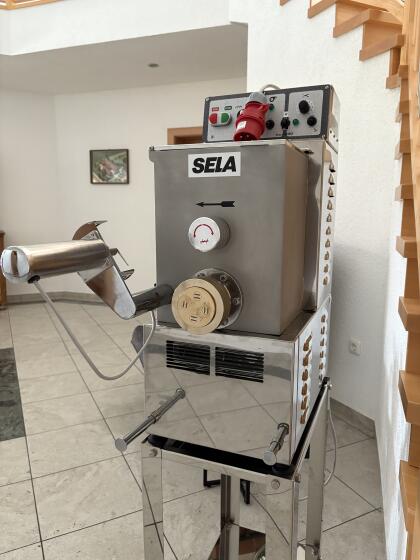 SELA TR 75 W Nudelmaschine