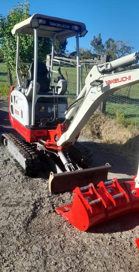 Takeuchi Minibagger TB 216