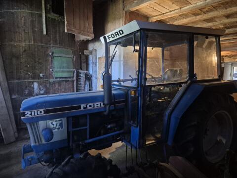 Ford 2110