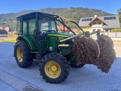 John Deere 6100MC