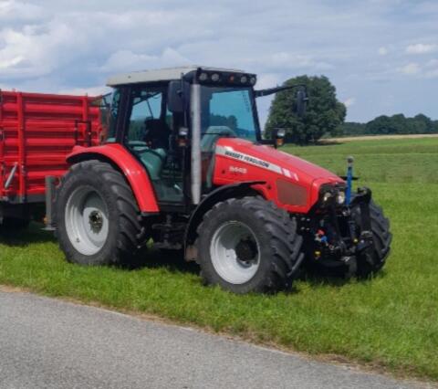 MF5445, Bj. 2009, Best