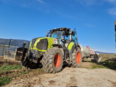 Claas Axion 810 CEBIS