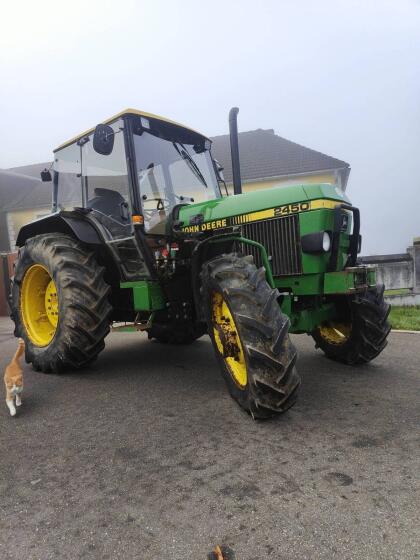 John Deere 2450