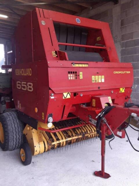 New Holland 658
