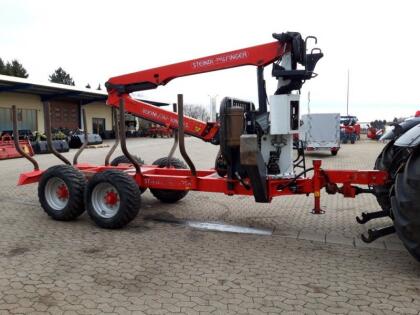 Gebrauchter voll funktionsfähiger Stepa Rückewagen mit Ladekran