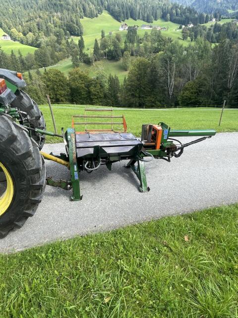 Posch Holzspalter 20t