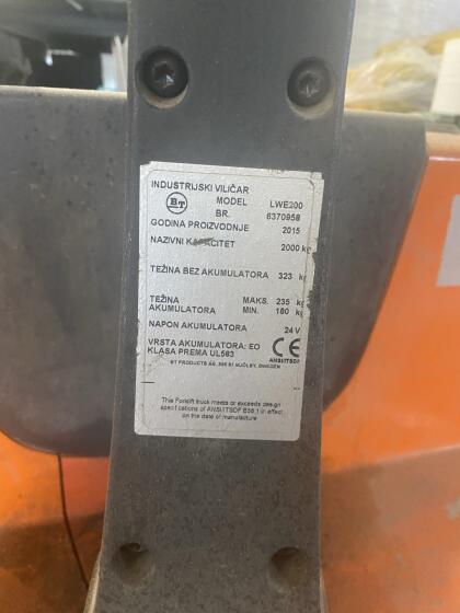 Gabelstapler Elektrostapler Ameise Palettenhubwagen Model LWE 200