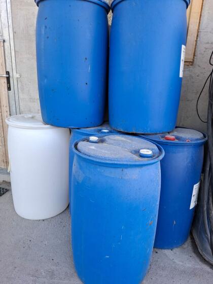 200 l Fässer