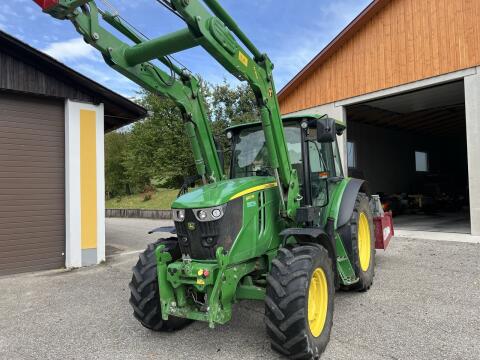 John Deere 6100RC