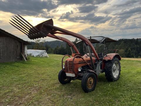 Steyr 190 mit Frontlader