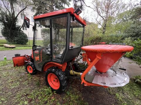 Kubota B 1220 Wintertraktor