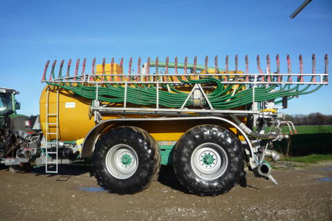 Zunhammer Pumptankwagen 15.500