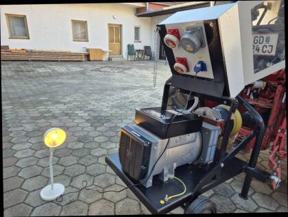 15 KVA Notstromaggregat mit Zapfwellenantrieb