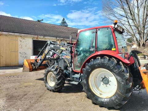 Lindner Geo 73 mit Frontlader POM 90