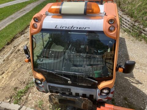 Lindner Unitrac 102 Perkins 50 km/h