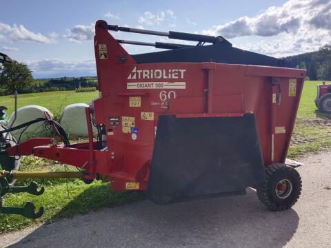 Futtermischwagen Triolit Gigant 500