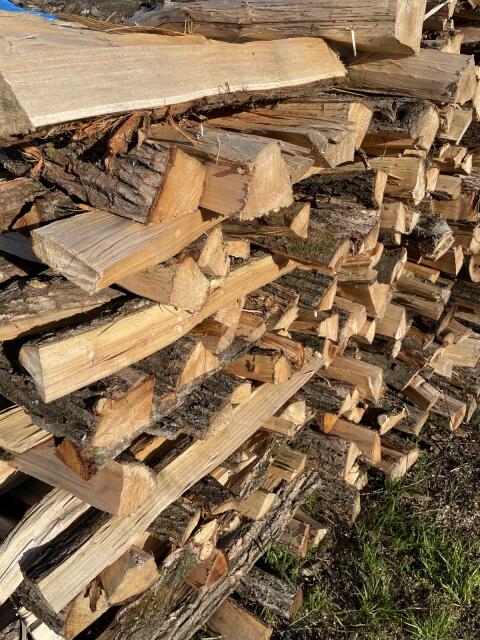 Gemischtes Holz zu verkaufen