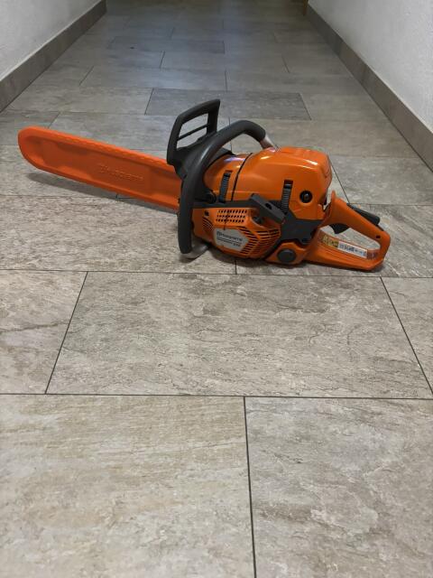 Husqvarna 555 Professional