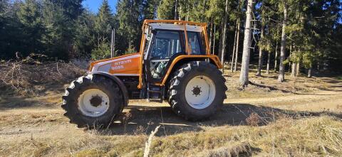 Forsttraktor Steyr 9086