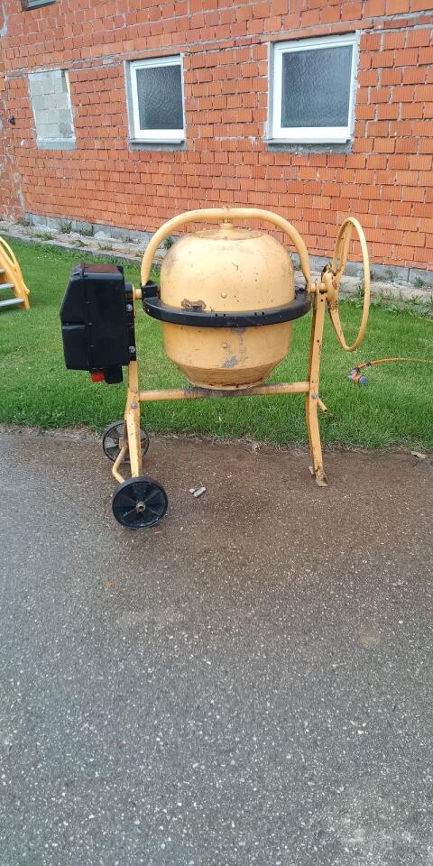 Mischmaschine