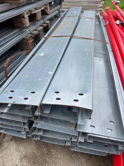 C-Profil 200x60mm Anfahrschutz Kabeltrasse
