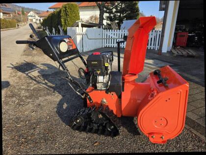 Ariens ST 24 LET Schneefräse mit Raupenantrieb E-Starter