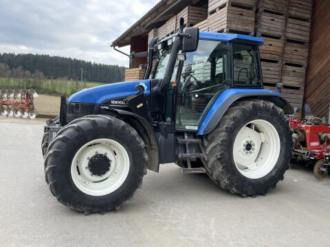 New Holland TS 115 Turbo mit Frontlader Stoll F30
