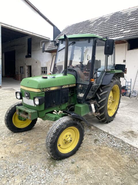 John Deere 1850