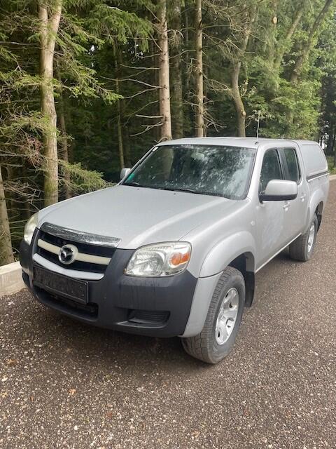 Mazda BT-50 Pickup mit Hardtop