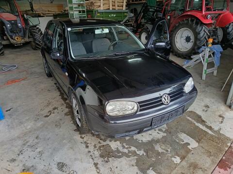 VW Golf 4