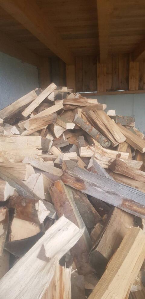 Buchenbrennholz