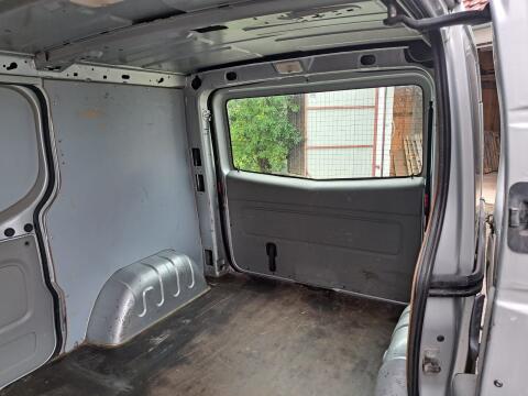 Opel Vivaro Van