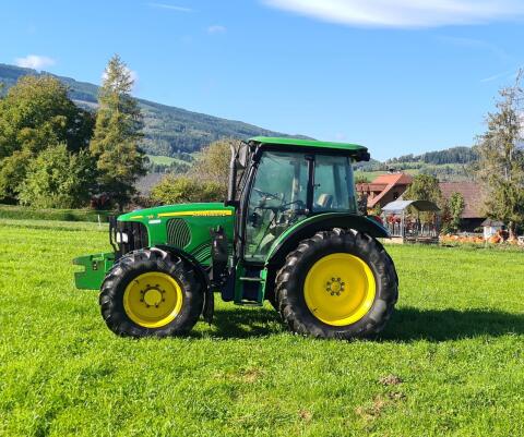 Verkaufe John Deere 5720 Premium