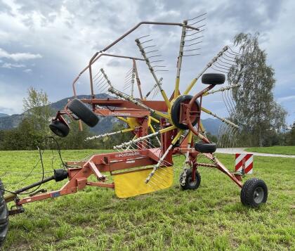 Pöttinger Doppelschwader 620 A Multitast